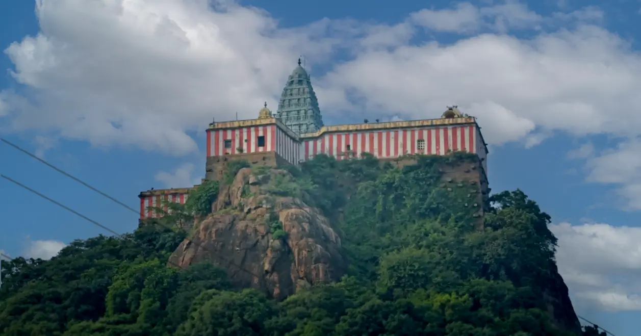 पक्षी तीर्थ: एक अद्भुत शिव मंदिर